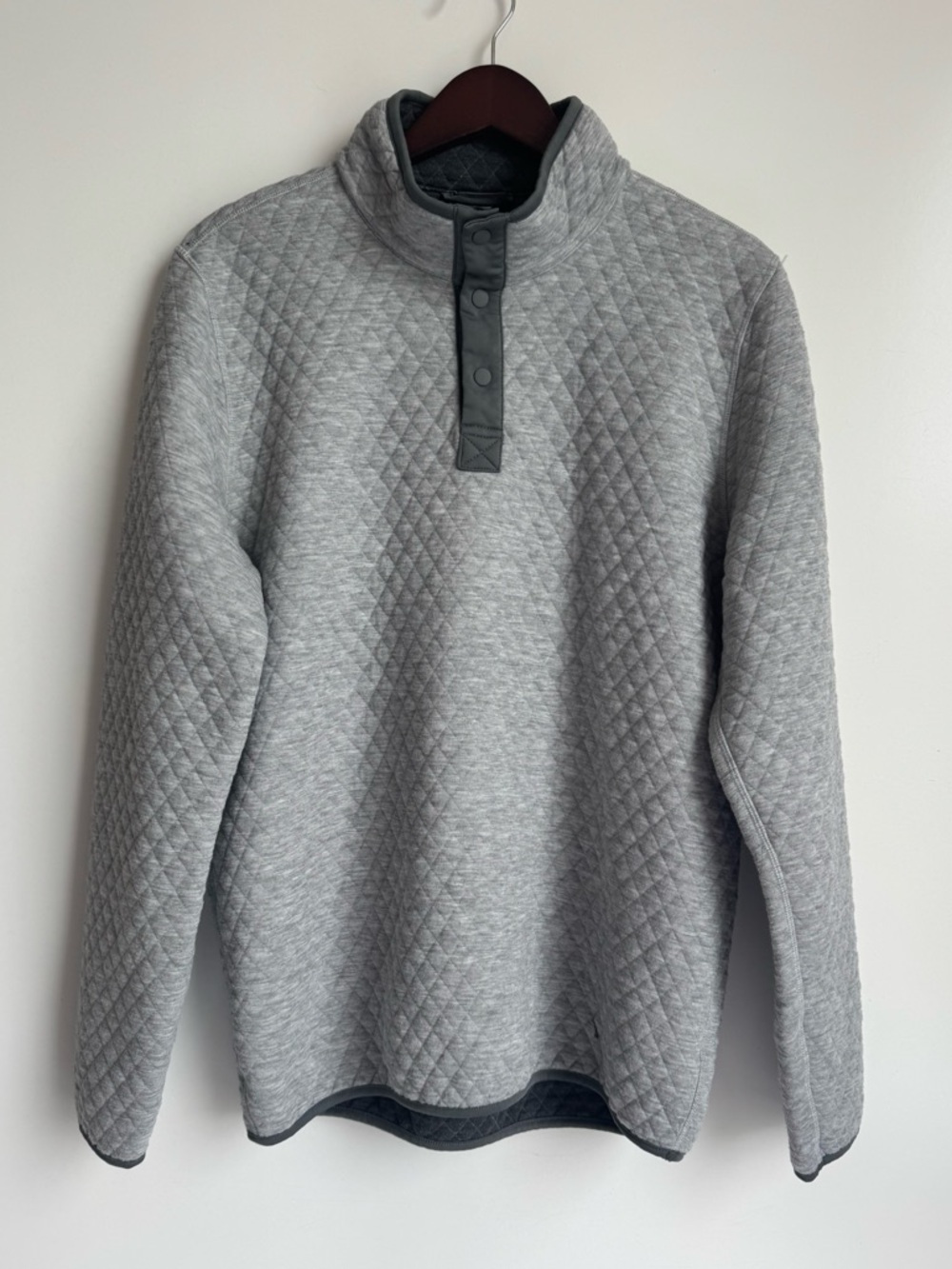 Marine Layer Corbet Reversible Quilted Pullover men large gray quilted pullover